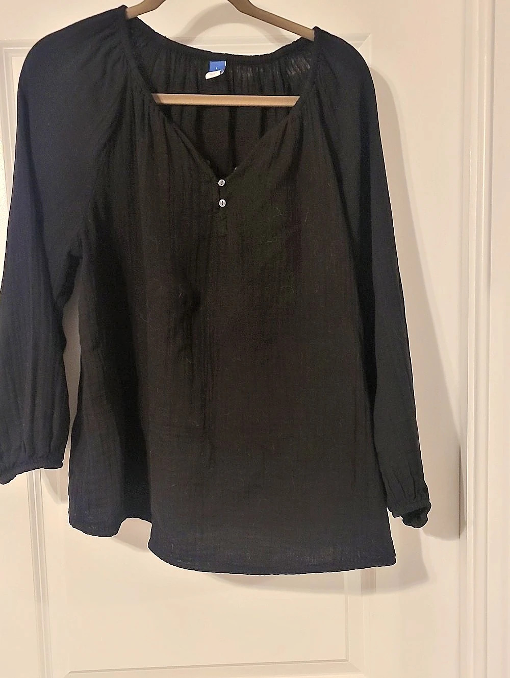 Old Navy Long Sleeve Blouse in Black Size Large Like New